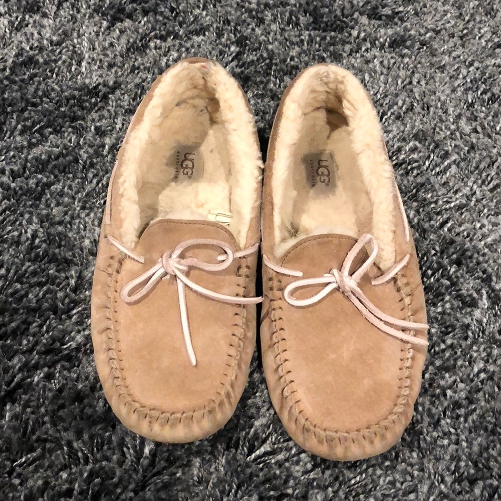 Chestnut Ugg Moccasins